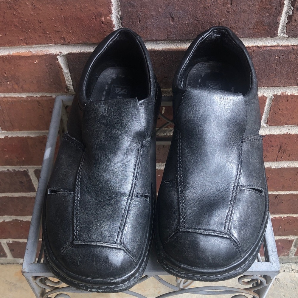 😎!!Skechers Men's Black Leather Loafers  Sandle  cut out comfort